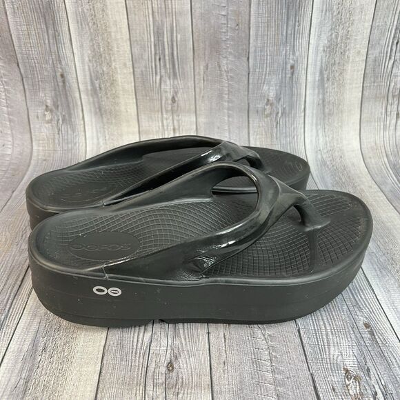 Oofos OOmega OOlala Luxe Women’s 8 US Flip Flop Thong Recovery Sandals Black - Picture 2 of 9